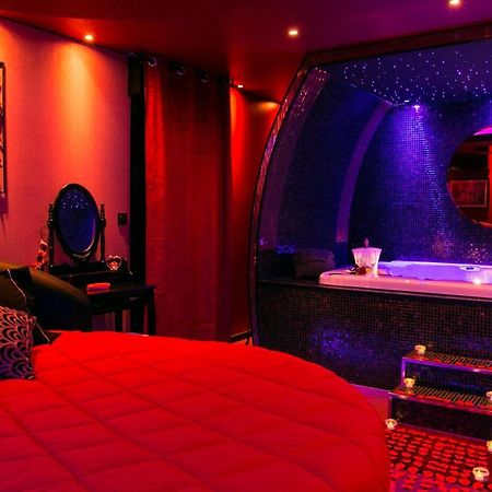 L'Insolite Spa Privatif "Suite Luxueuse-Jacuzzi" Тулуза Екстер'єр фото