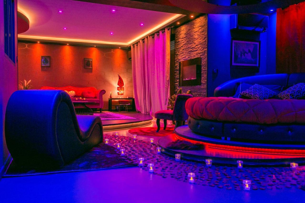 L'Insolite Spa Privatif "Suite Luxueuse-Jacuzzi" Тулуза Екстер'єр фото