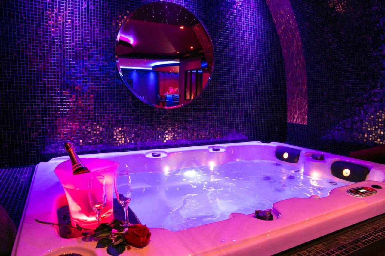 L'Insolite Spa Privatif "Suite Luxueuse-Jacuzzi" Тулуза Екстер'єр фото