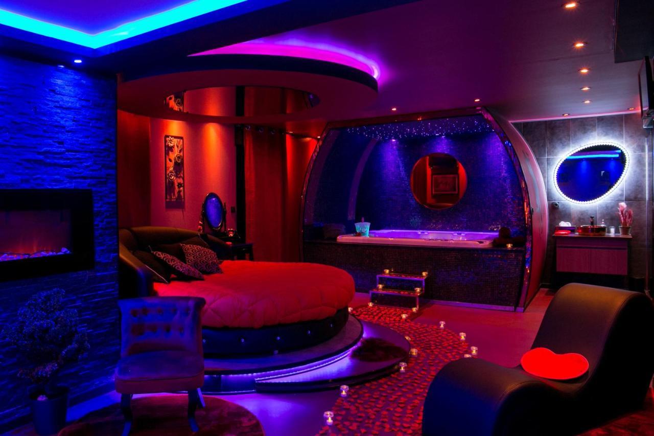 L'Insolite Spa Privatif "Suite Luxueuse-Jacuzzi" Тулуза Екстер'єр фото