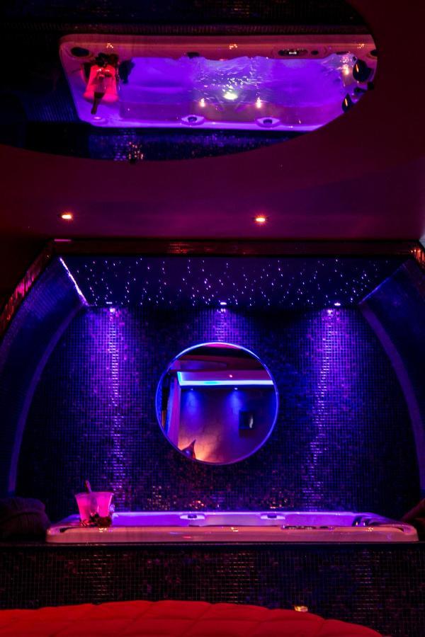 L'Insolite Spa Privatif "Suite Luxueuse-Jacuzzi" Тулуза Екстер'єр фото